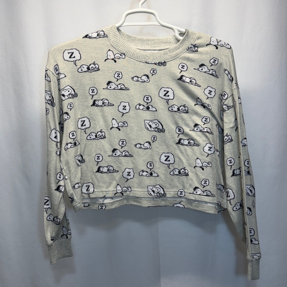 American Eagle Outfitters Lounge Sleepy Snoopy Pajama Top Cropped‎  Medium Grey